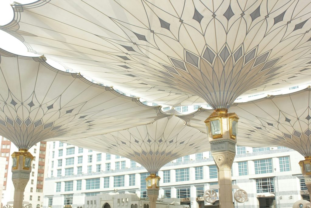 Digitalisasi Layanan Berbuka di Masjid Nabawi